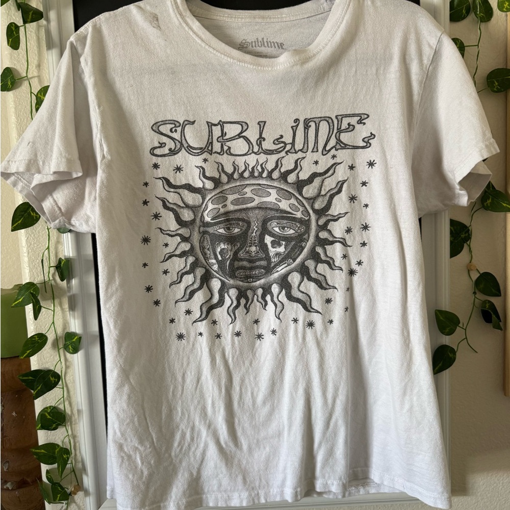 Sublime White Graphic Tee - Women's Short Sleeve